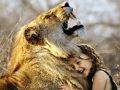 Lojë Jigsaw Lion Dhe Girl  në internet