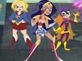 Lojë Armiqtë: DC Super Hero Girls  në internet