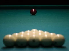 Lojë 3d Billiard Piramid në internet
