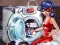 Lojë LadyBug Washing Costumes në internet