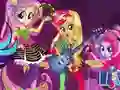Lojë Equestria Girls: Battle of the Bands në internet