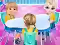 Lojë Frozen School në internet