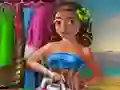 Lojë Exotic Girl Washing Clothes në internet