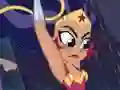 Lojë DC Super Hero Girls: Super Late në internet