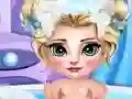 Lojë Ice Queen Baby Bath në internet