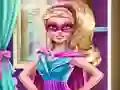 Lojë Superhero Doll Closet në internet