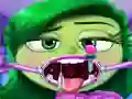 Lojë Inside Out Disgust Throat Surgery në internet