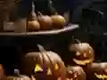 Lojë Halloween Weird Pumpkin Escape në internet