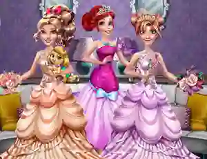 Lojë Princesses Homecoming Party në internet