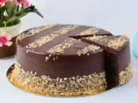 Lojë Ferrero Rocher Cake Jigsaw në internet