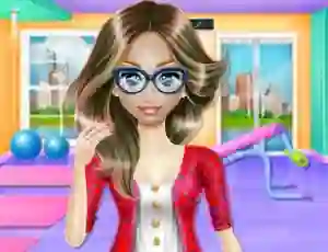 Lojë Nerdy Girl Fat to Fit në internet