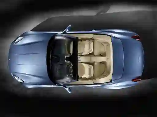 Lojë Ferrari Super Cars në internet