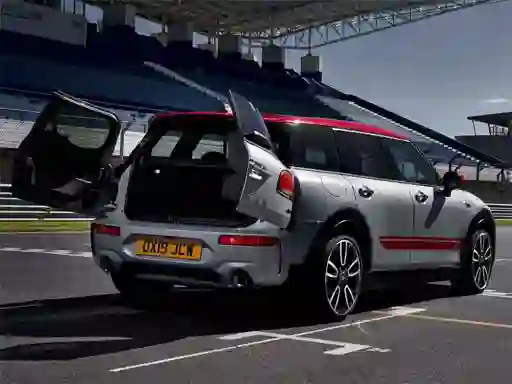 Lojë Mini John Cooper Works Puzzle në internet