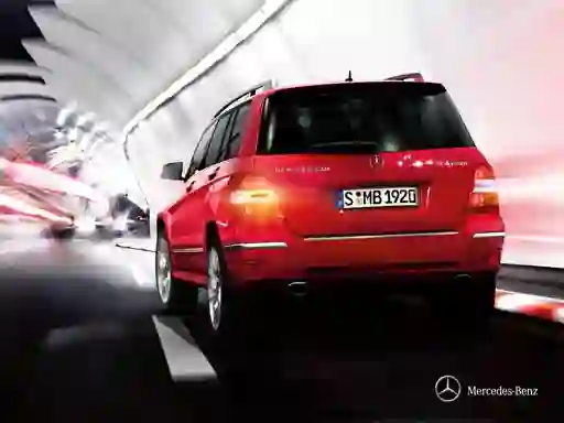 Lojë Luxury Medium Suv Puzzle në internet