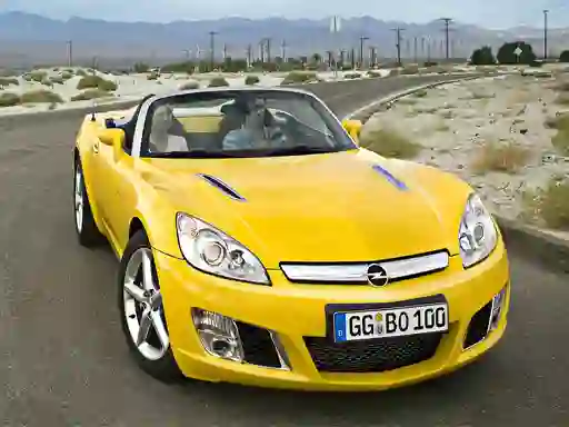 Lojë Opel GT Puzzle në internet