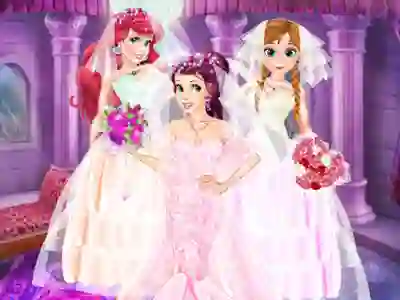 Lojë Princess Belle Ball Dress Up në internet