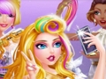 Lojë Salloni i flokeve Superstar  në internet
