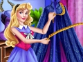 Lojë Fjetur Princesha Villain Cosplay  në internet