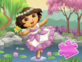 Lojë Mister Jigsaw: Dora Lake Dance në internet