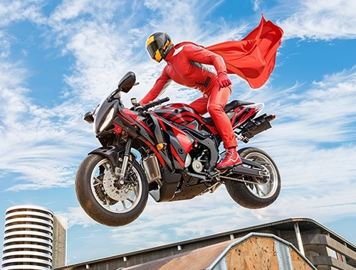 Lojë Super Hero Super Hero i Real Mobike 3D  në internet