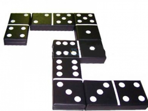 Lojë Domino Online Multiplayer  në internet