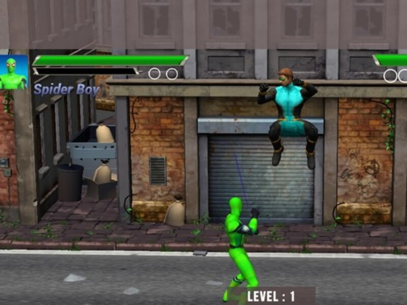 Lojë Luftime superhero në internet